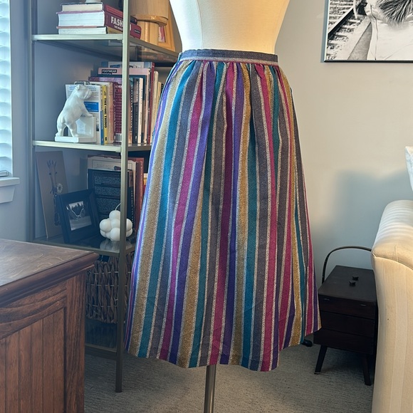 Vintage Stripe Skirt - Picture 3 of 7